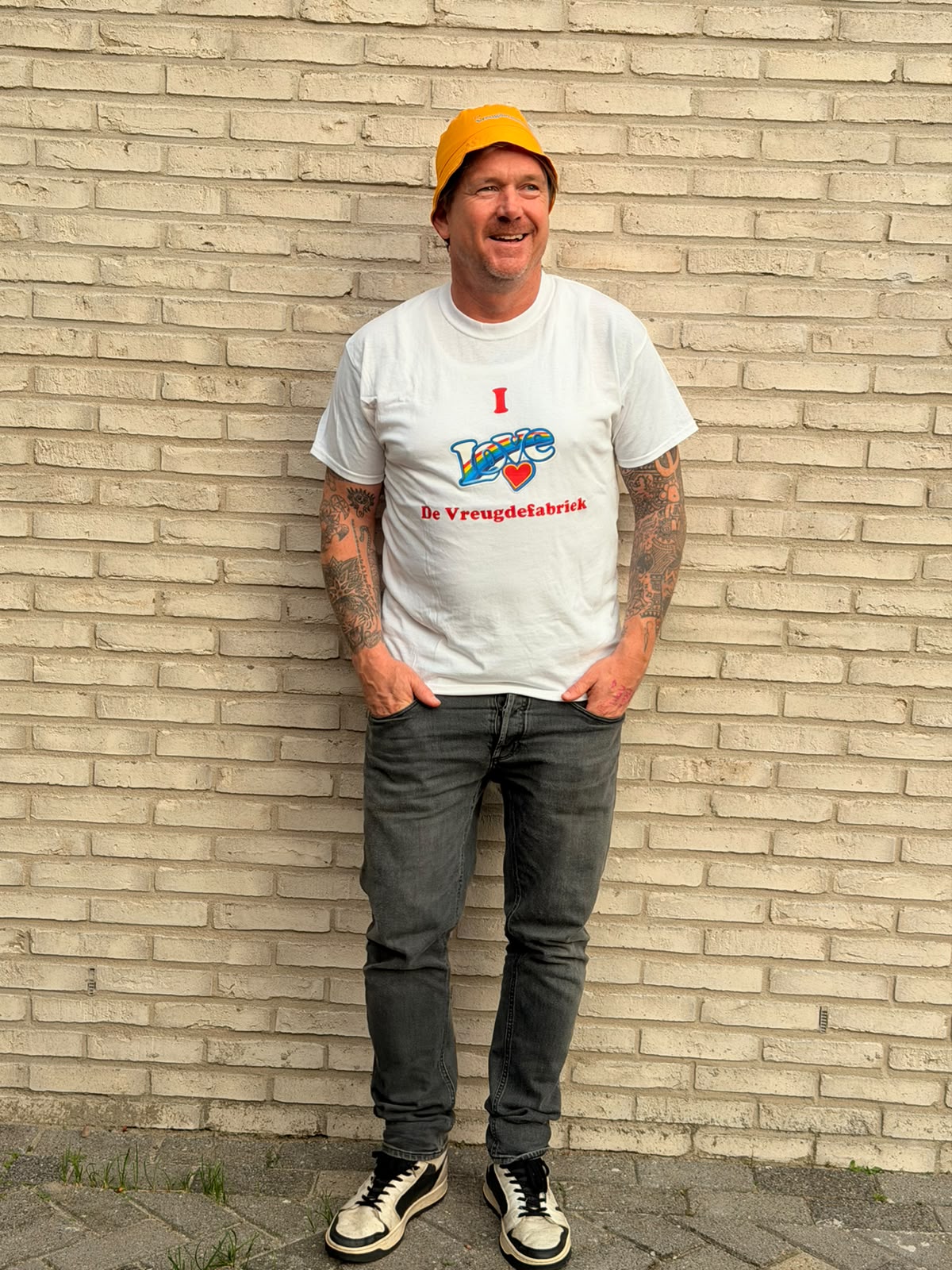 JOHNNY DE MOL, VRIEND VAN DE VREUGDEFABRIEK